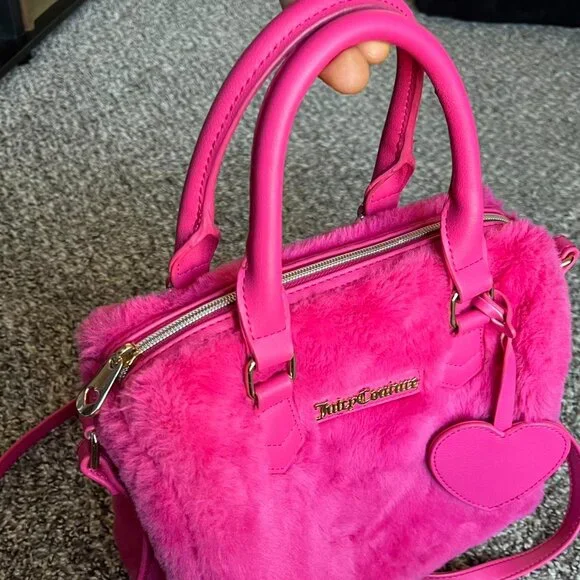 Y2K Juicy Couture Pink Faux Fur Shoulder Bag Coquette Fuzzy Girlhoodcore Cutesy - Picture 6 of 8